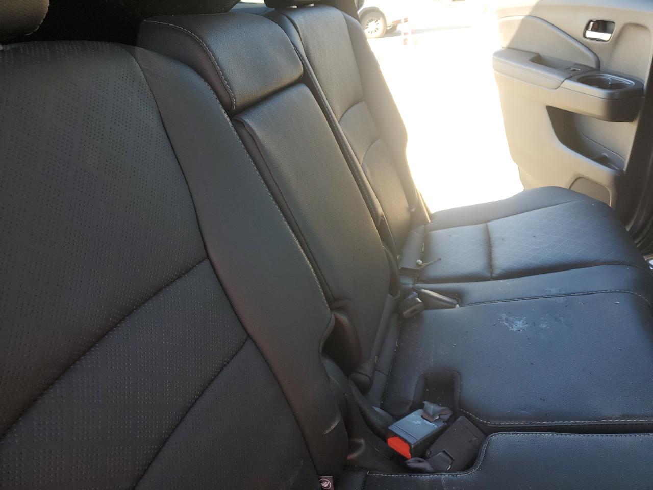 2021 Honda Passport Elite VIN: 5FNYF8H04MB009604 Lot: 76701394