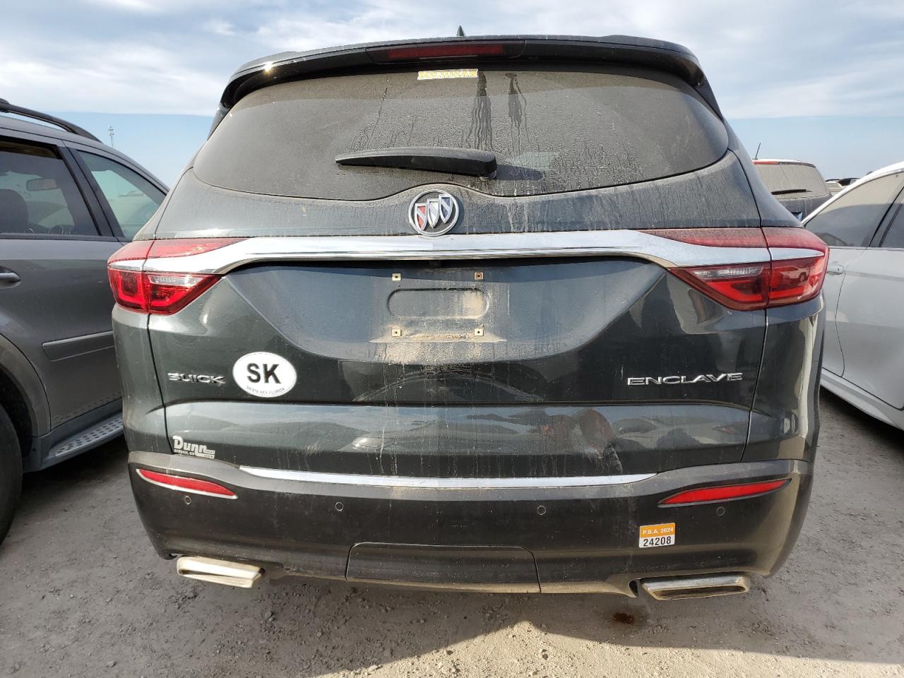 2018 Buick Enclave Essence VIN: 5GAERBKW0JJ190372 Lot: 76108204