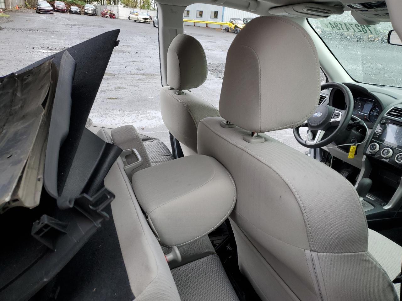 2018 Subaru Forester - Image 10