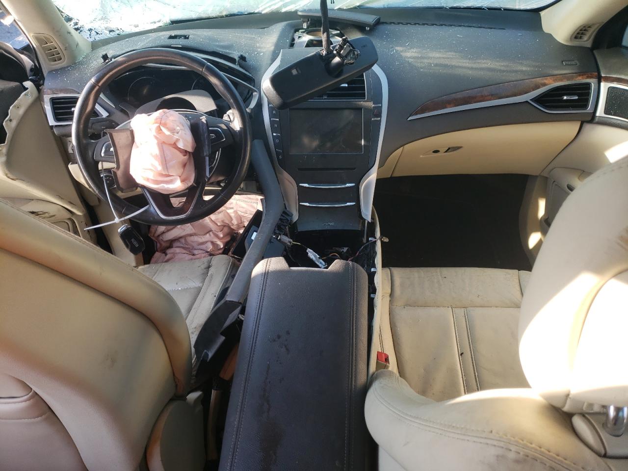 2015 Lincoln MKZ - Image 8