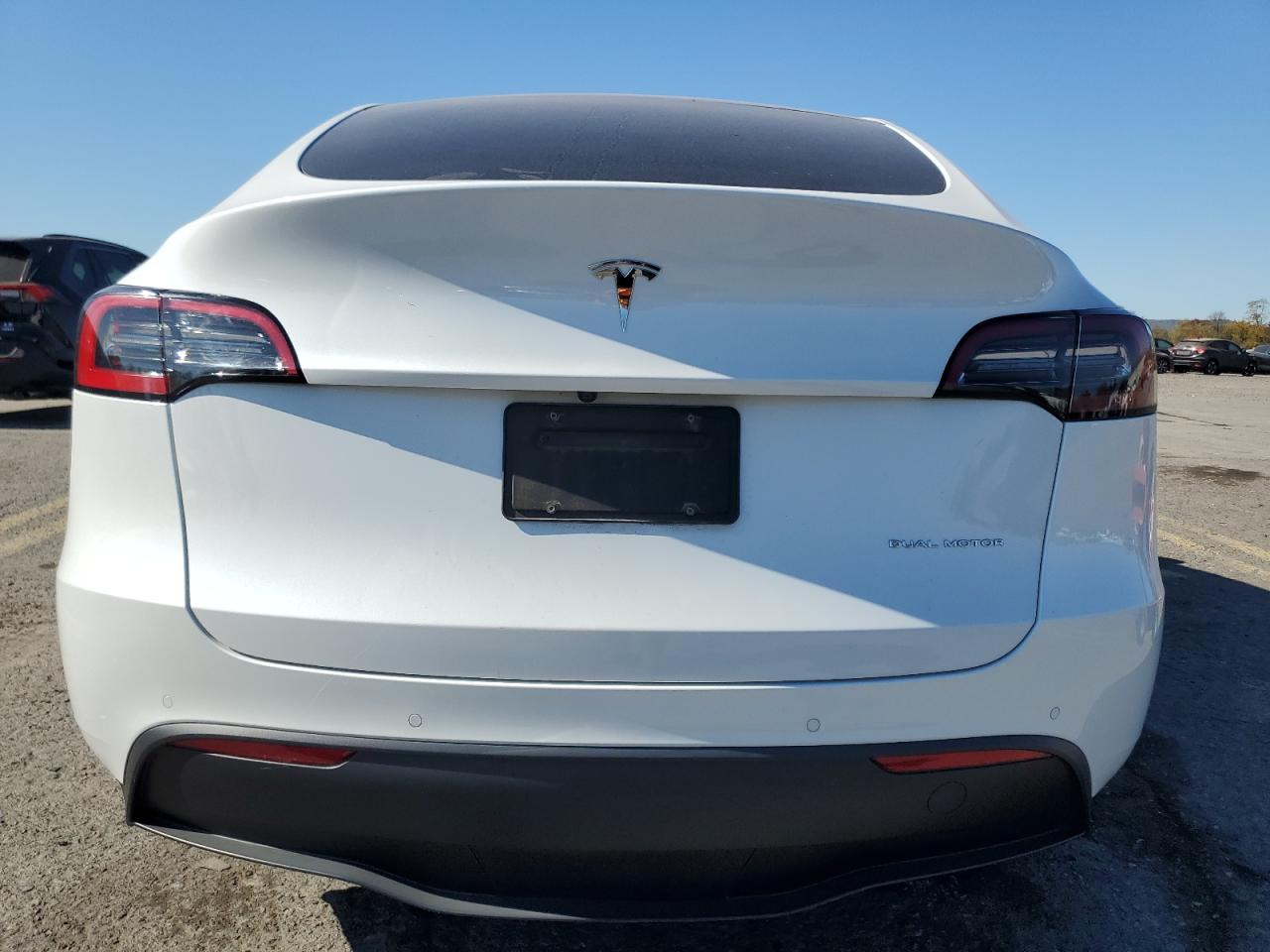 2022 Tesla Model Y VIN: 7SAYGDEE0NF331294 Lot: 76729114