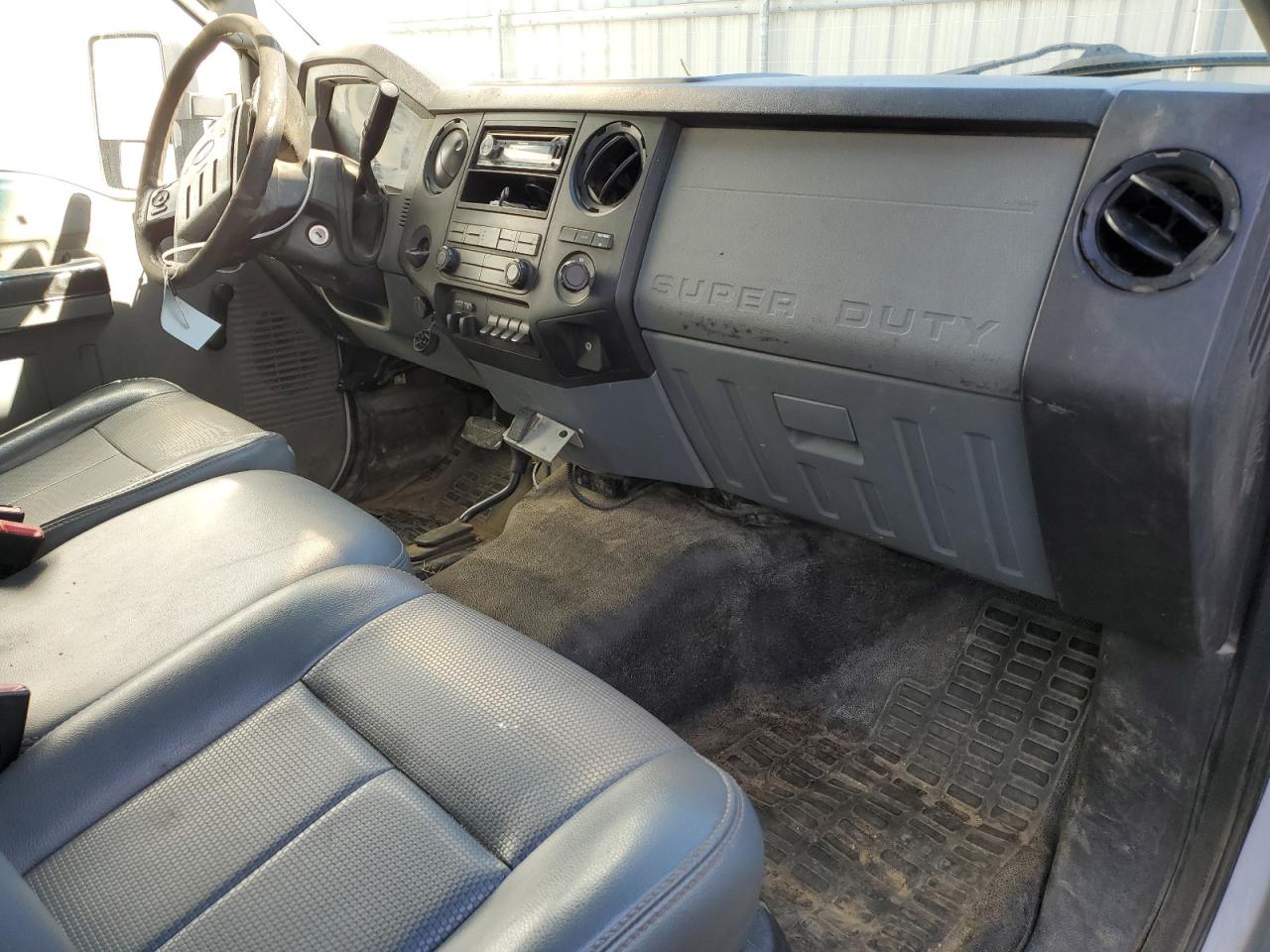 1FDUF5HTXBA26795 2011 Ford F550 Super