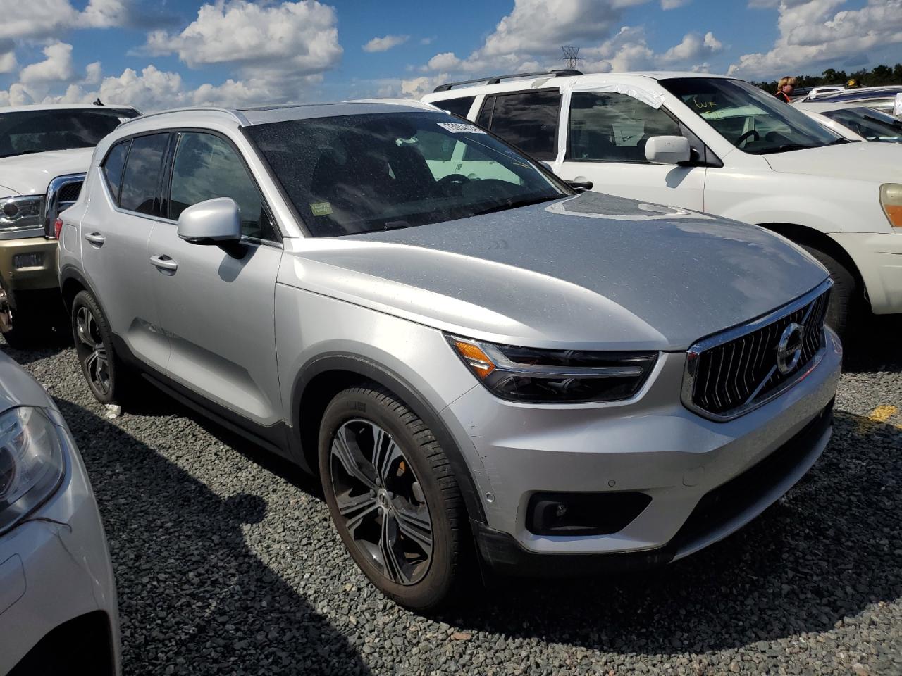 2019 Volvo XC40 - Image 4