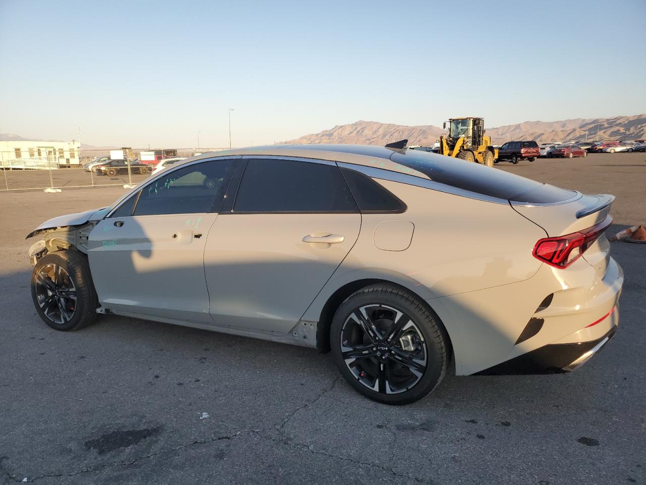 2024 Kia K5 - Image 2