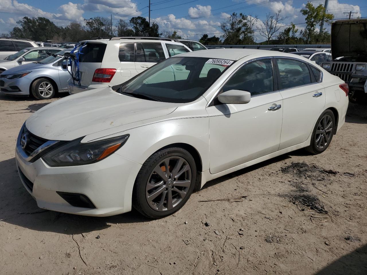 2018 Nissan Altima - Image 1