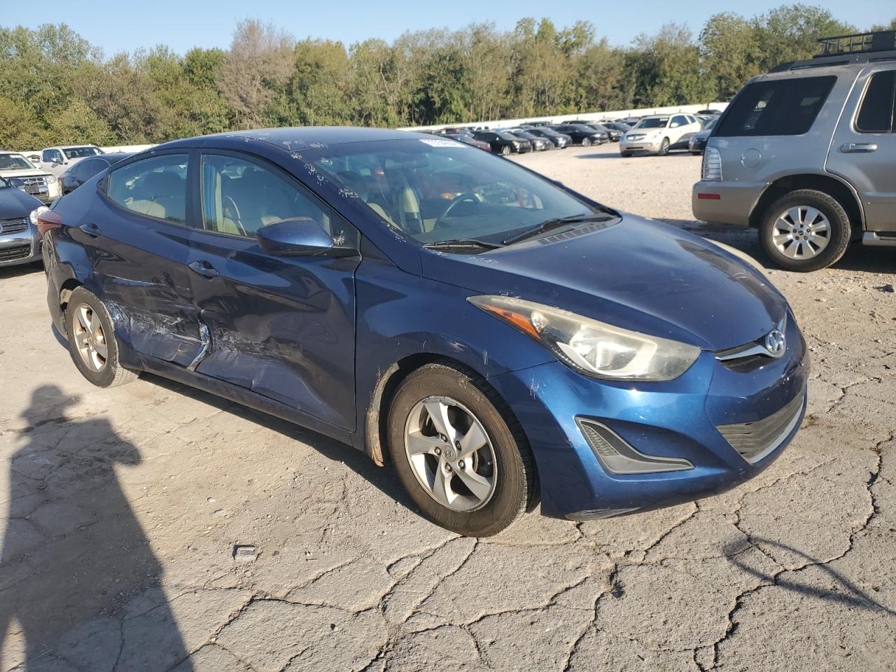 2015 Hyundai Elantra - Image 4