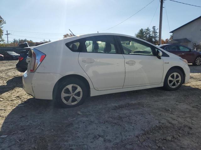  TOYOTA PRIUS 2012 Белы