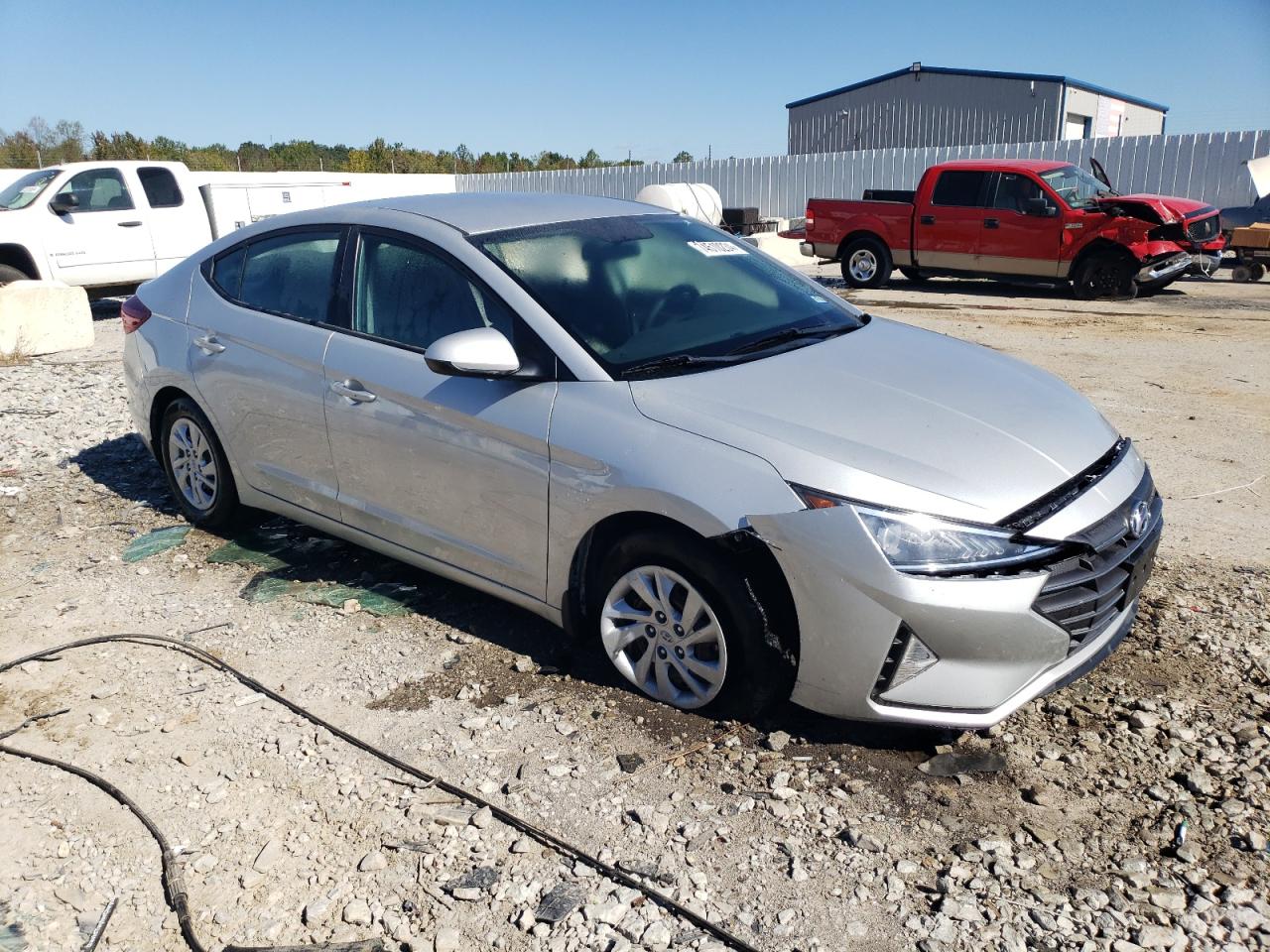 2019 Hyundai Elantra - Image 4