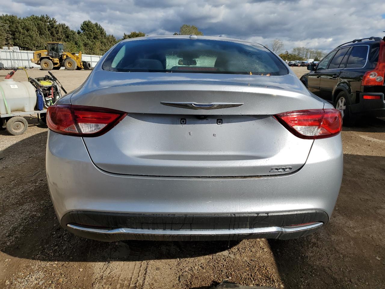 2015 Chrysler 200 Limited VIN: 1C3CCCAB9FN538895 Lot: 75918714