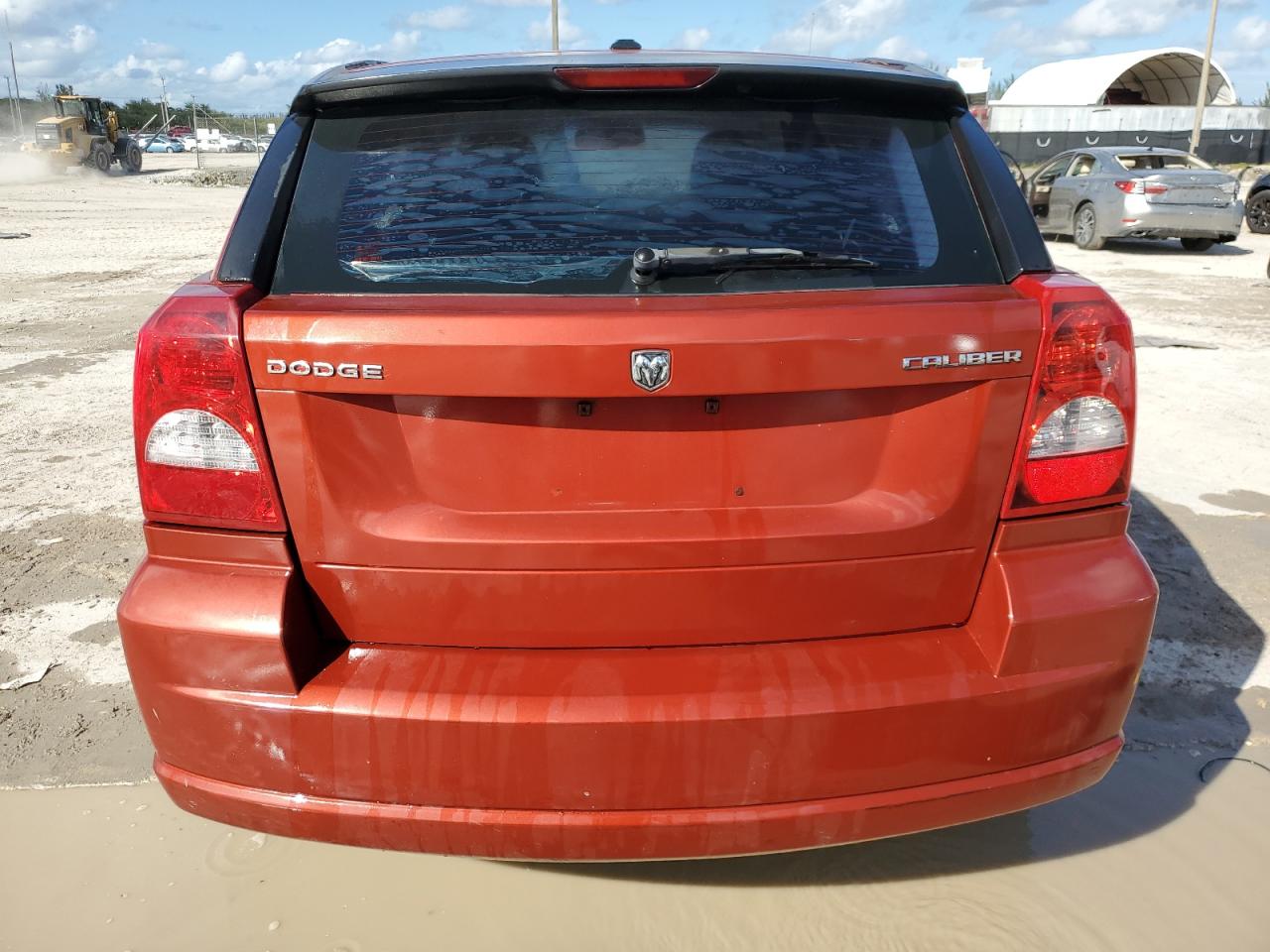 2010 Dodge Caliber - Image 6