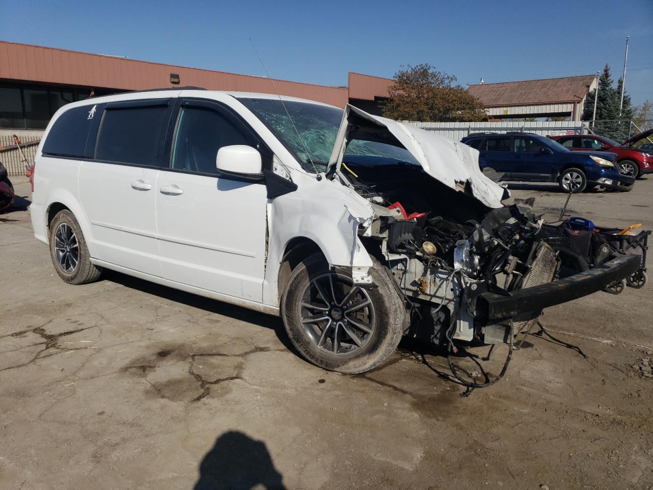 2016 Dodge Caravan - Image 4