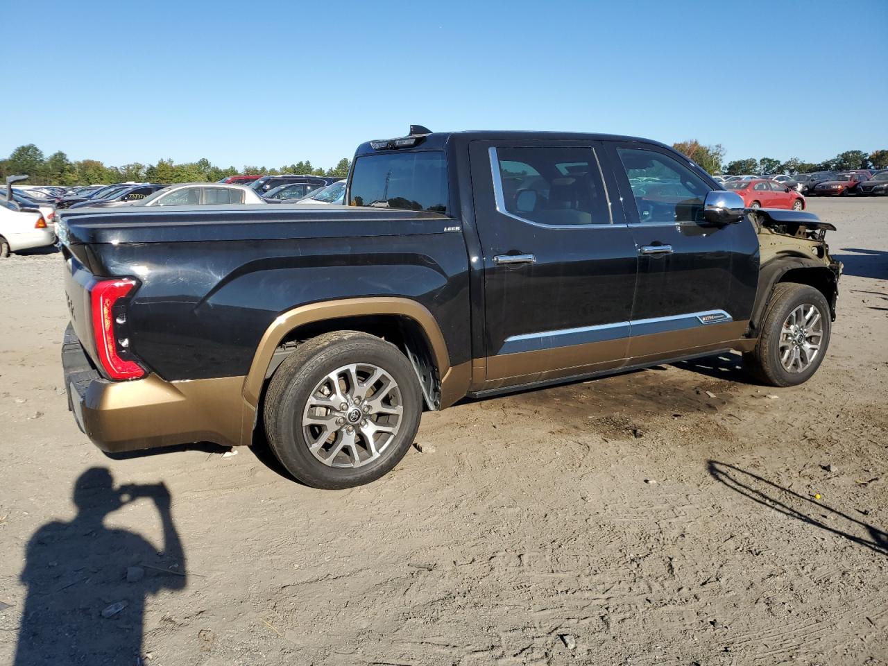 2022 Toyota Tundra - Image 3