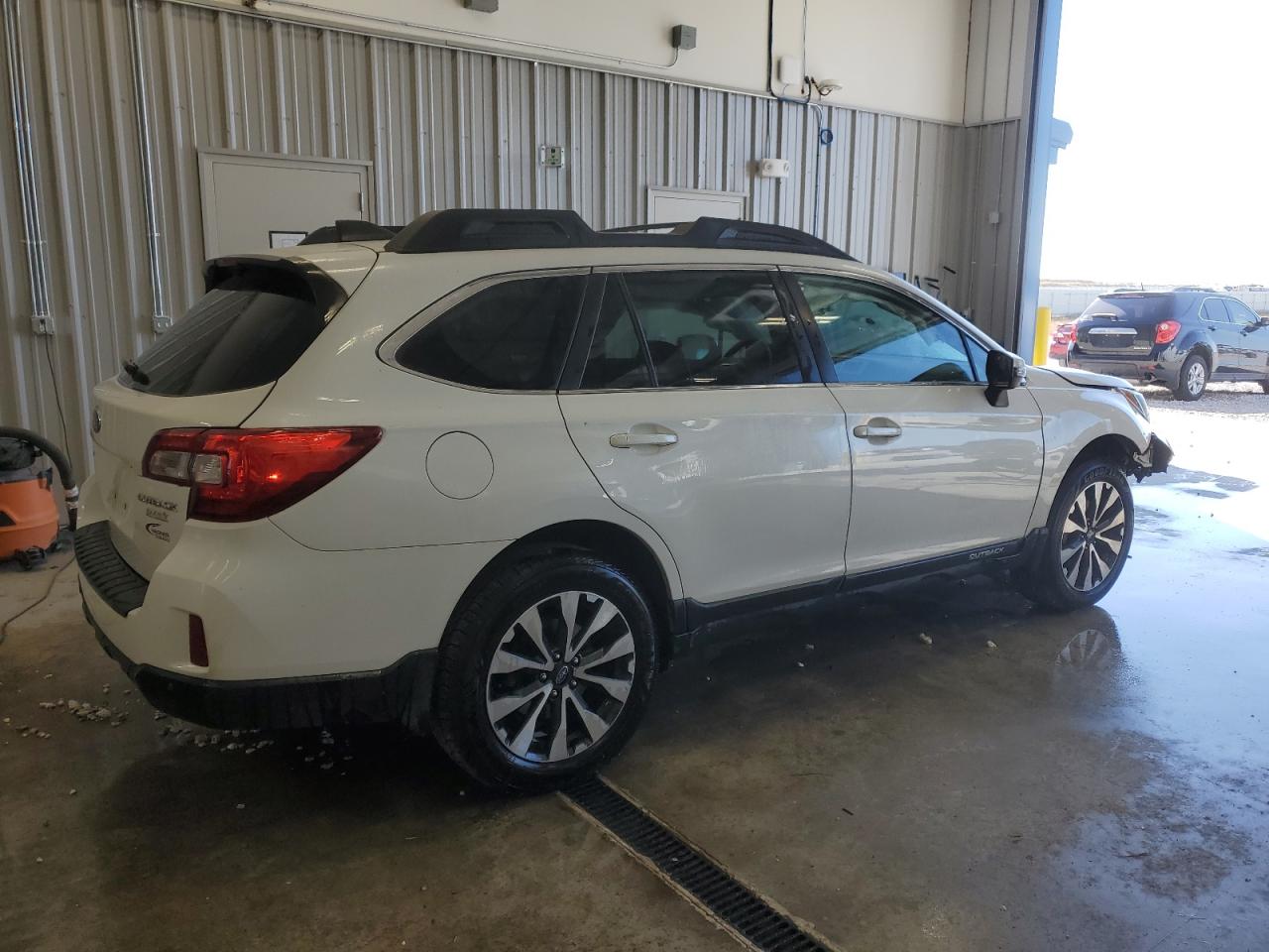 2017 Subaru Outback - Image 3
