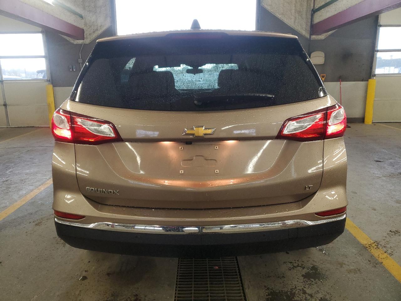 2019 Chevrolet Equinox Lt VIN: 2GNAXKEV1K6209622 Lot: 76110864