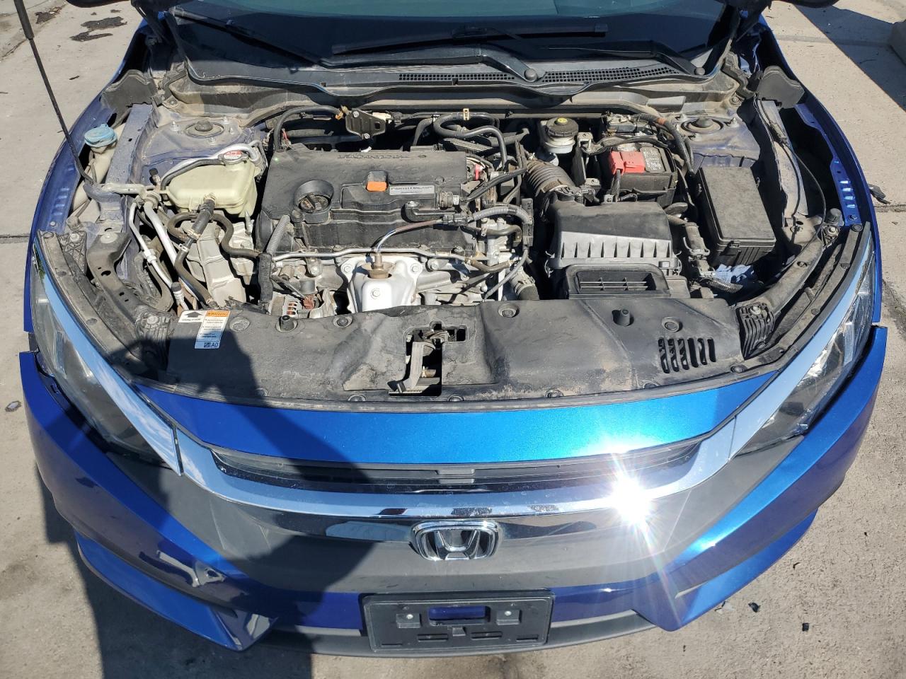 2HGFC2F58HH513182 2017 Honda Civic Lx