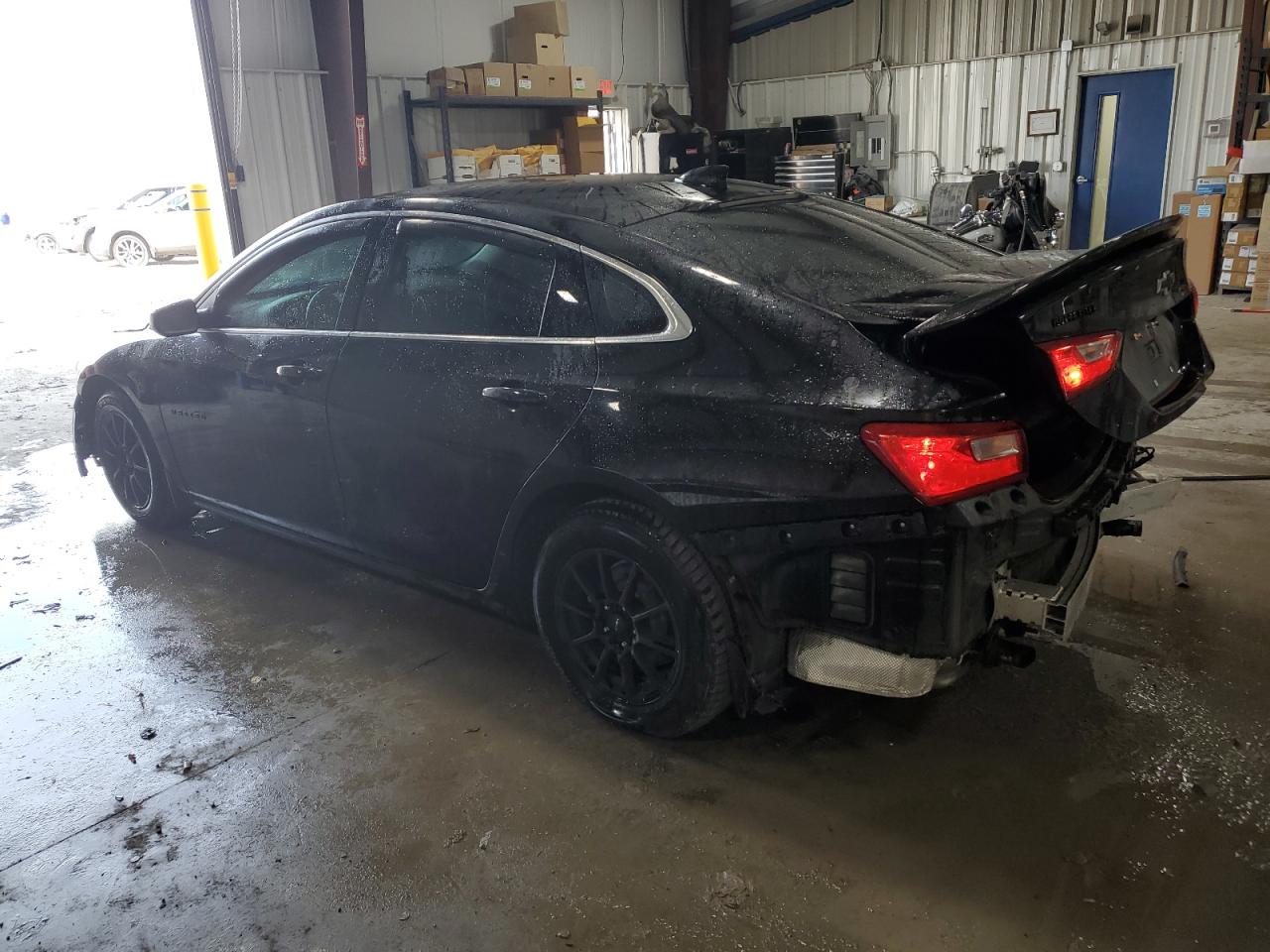 2020 Chevrolet Malibu - Image 2