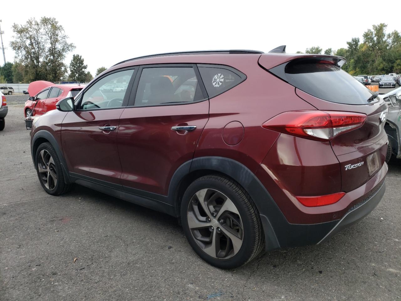 2016 Hyundai Tucson - Image 2