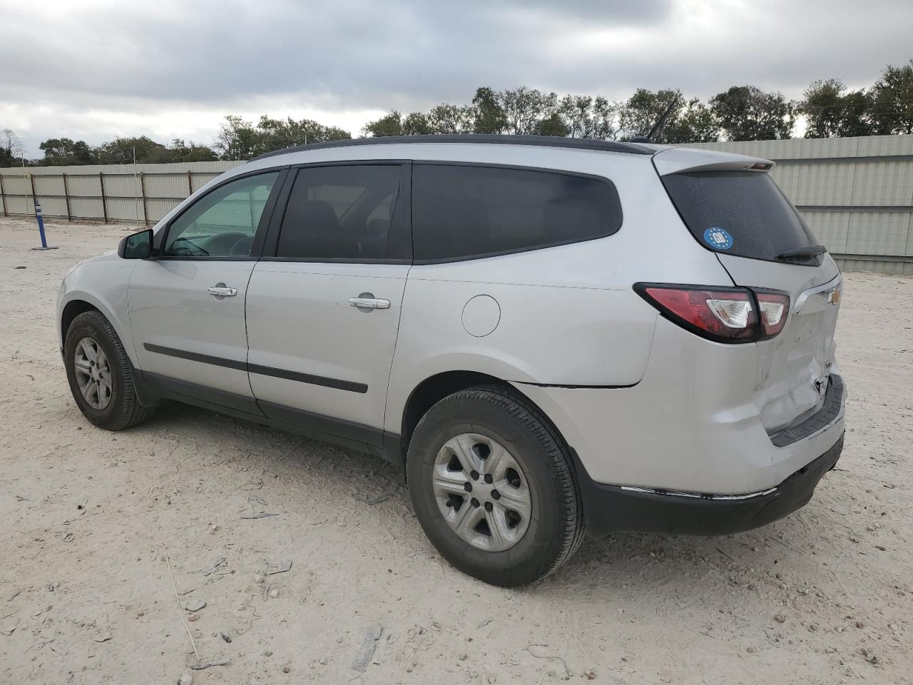 2013 Chevrolet Traverse - Image 2