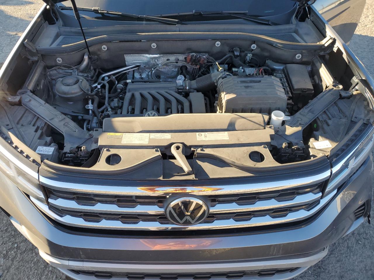 2021 Volkswagen Atlas - Image 13
