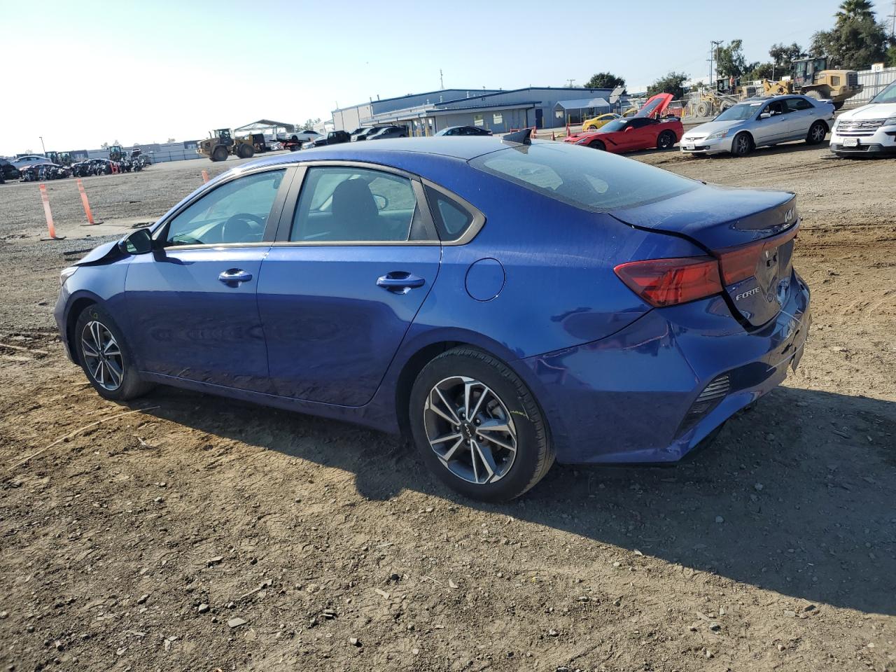 3KPF24AD2PE568409 2023 Kia Forte Lx