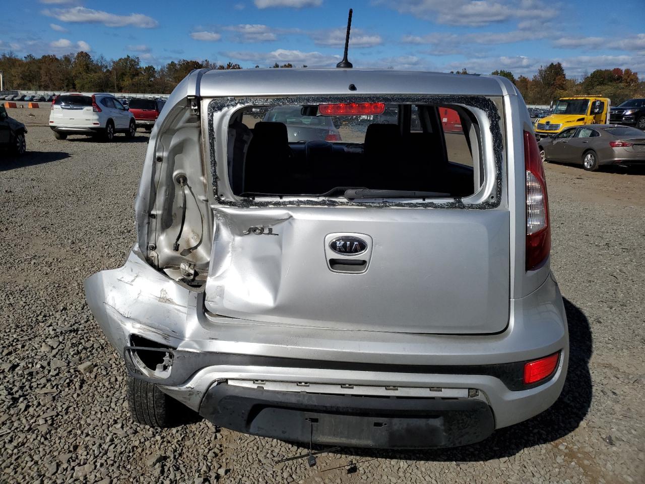 KNDJT2A59C7377990 2012 Kia Soul