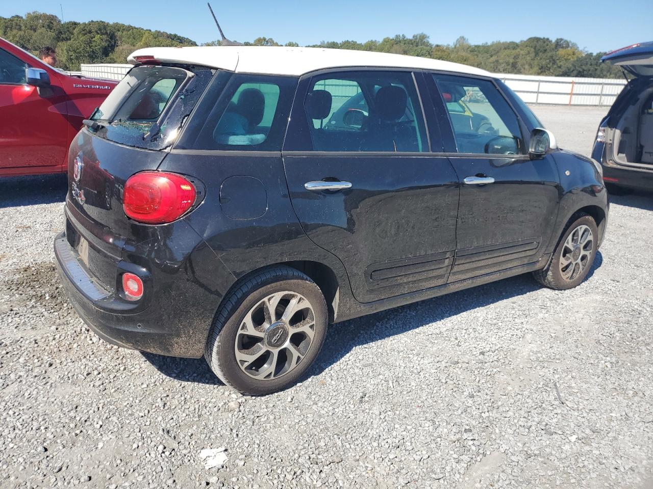 2015 Fiat 500 - Image 3