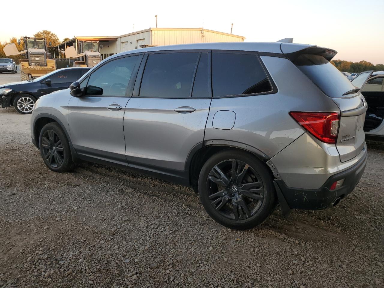 2021 Honda Passport Sport VIN: 5FNYF7H27MB007938 Lot: 74926504