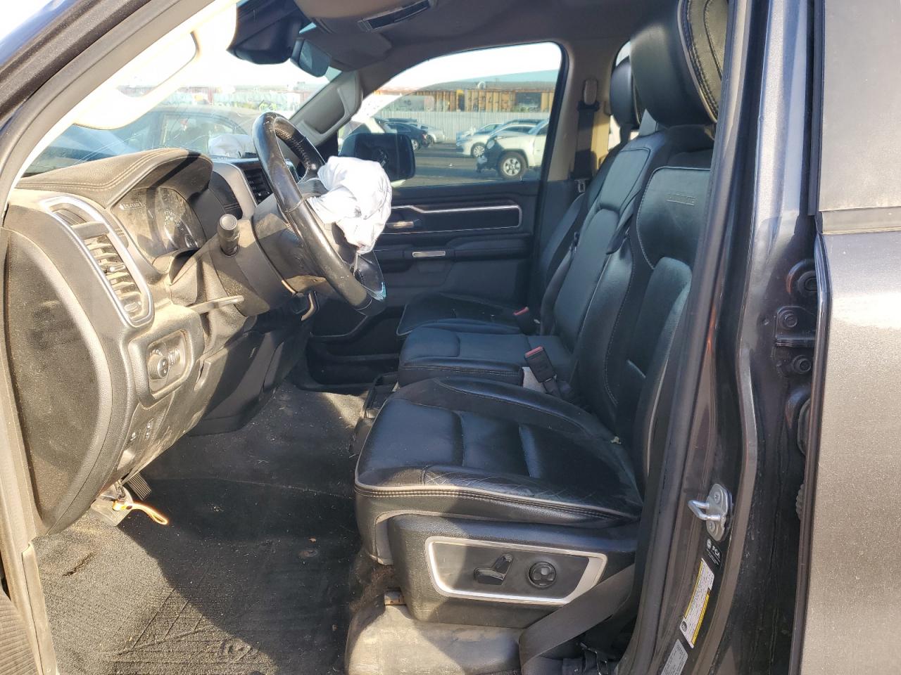 2021 RAM 1500 - Image 7