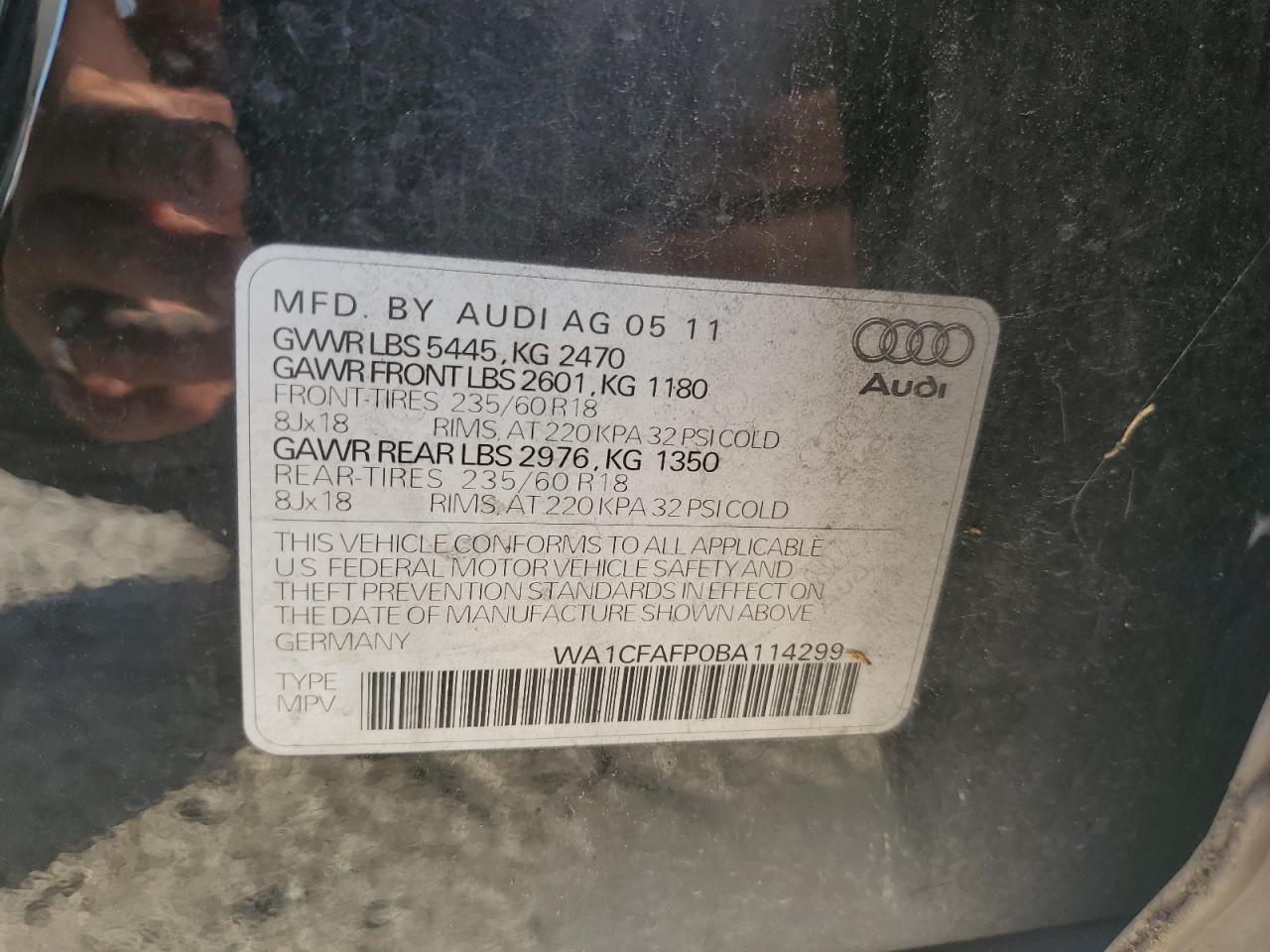 WA1CFAFP0BA114299 2011 Audi Q5 Premium