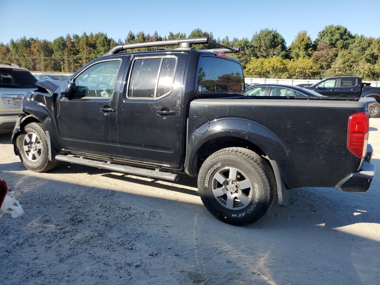 2013 Nissan Navara (Frontier) - Image 2