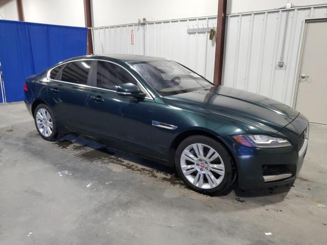 Седаны JAGUAR XF 2016 Зеленый