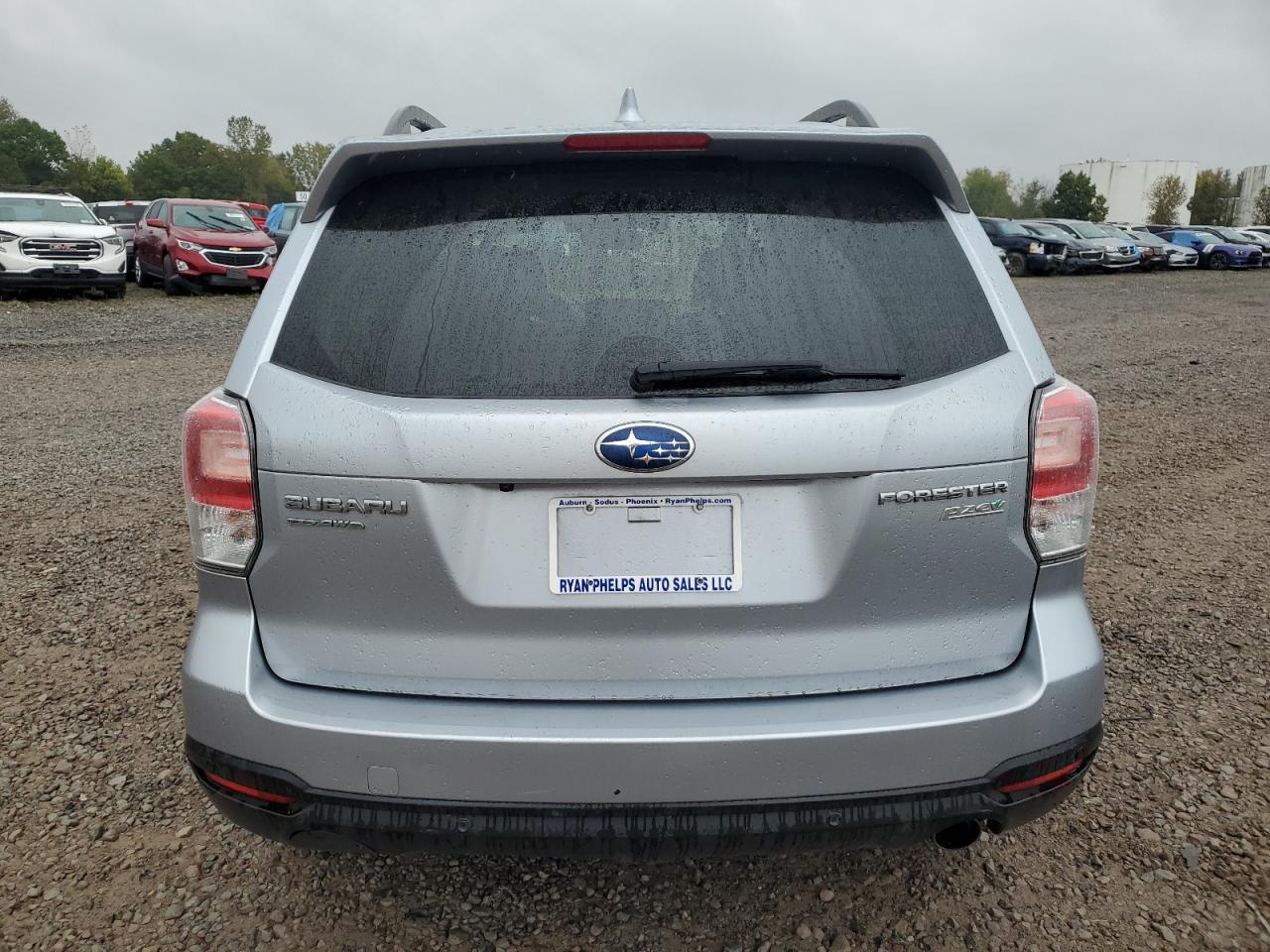 JF2SJAWC8HH578066 2017 Subaru Forester 2.5I Touring