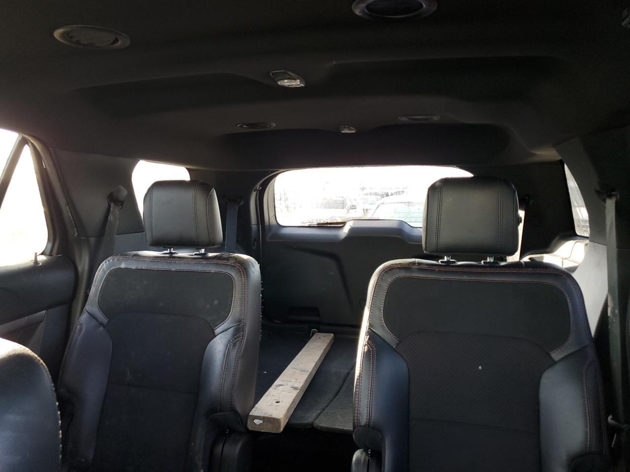 2018 Ford Explorer - Image 10