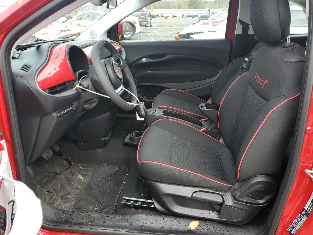 2024 Fiat 500 E Red VIN: ZFAFFAA43RX205985 Lot: 76946164