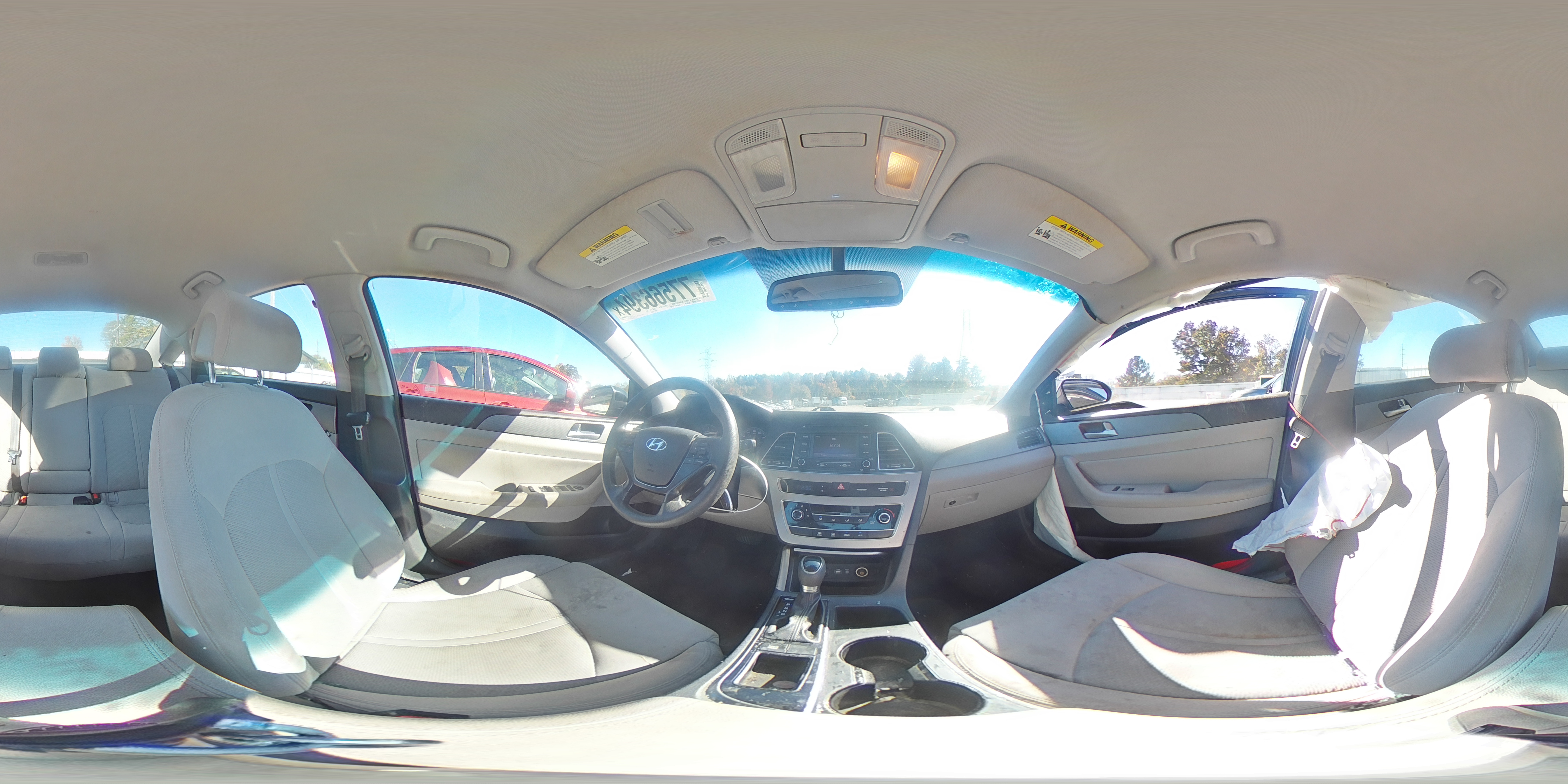 2015 Hyundai Sonata - Image 13