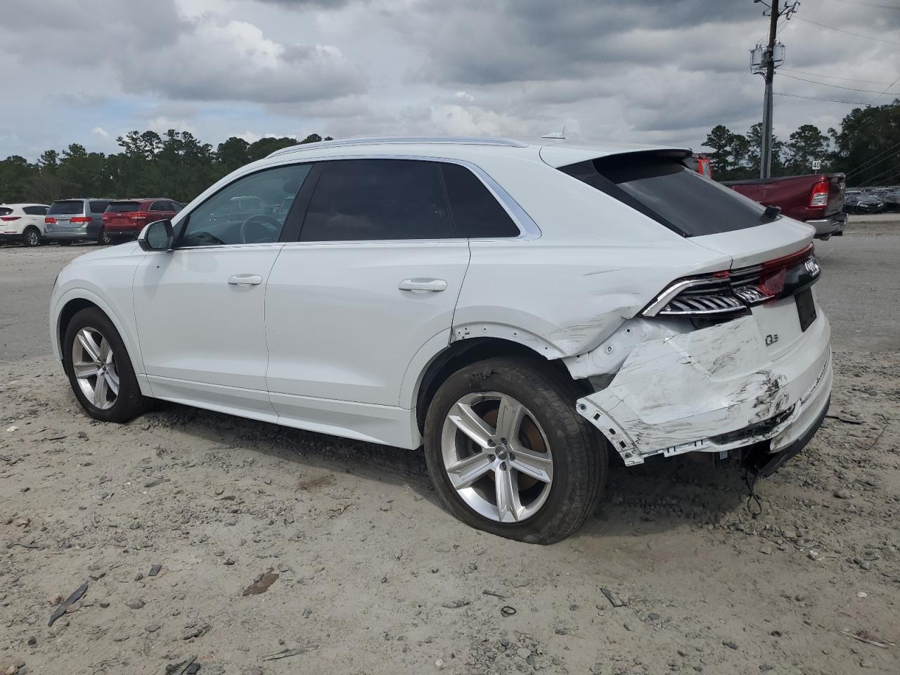 WA1AVAF17LD023374 2020 AUDI Q8 - Image 2