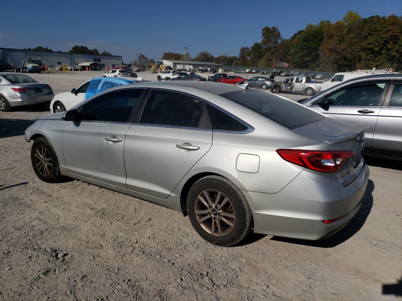 2017 Hyundai Sonata - Image 2