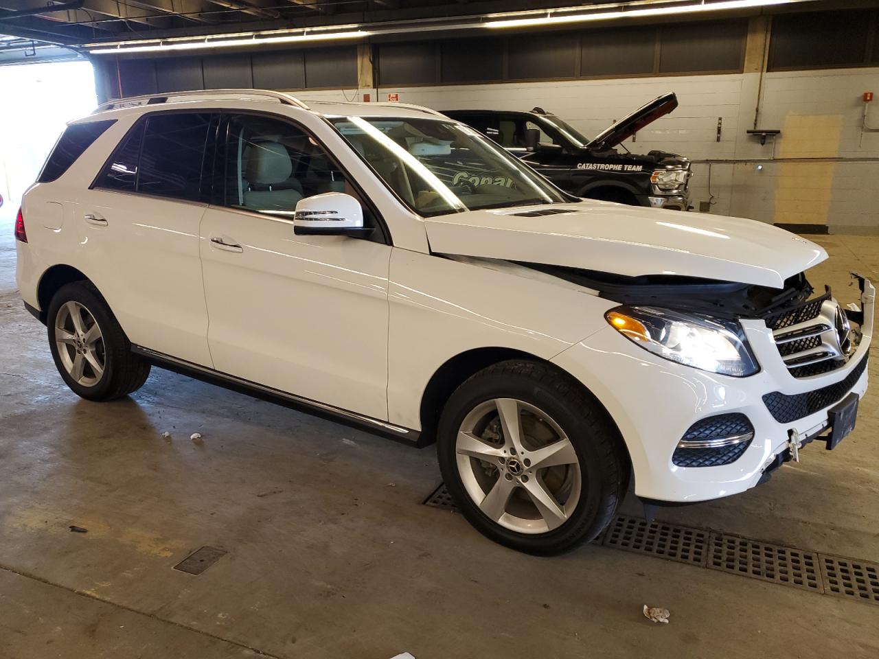 2017 Mercedes-Benz GLE - Image 4