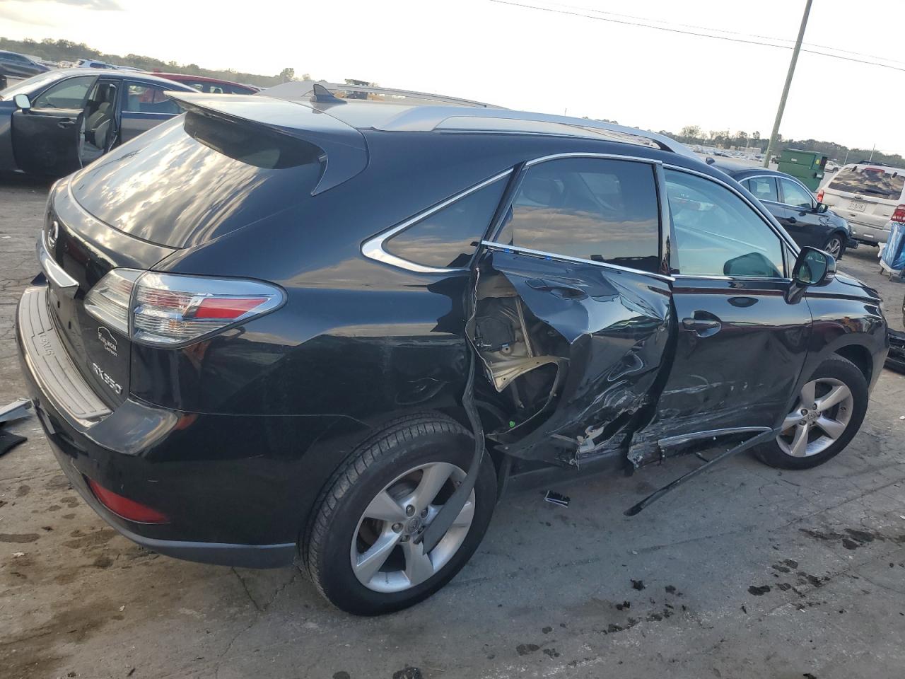 2010 Lexus RX - Image 3