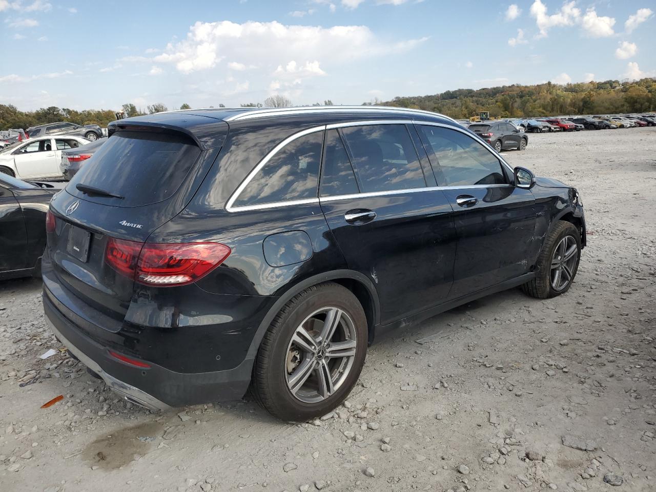 2021 Mercedes-Benz GLC - Image 3