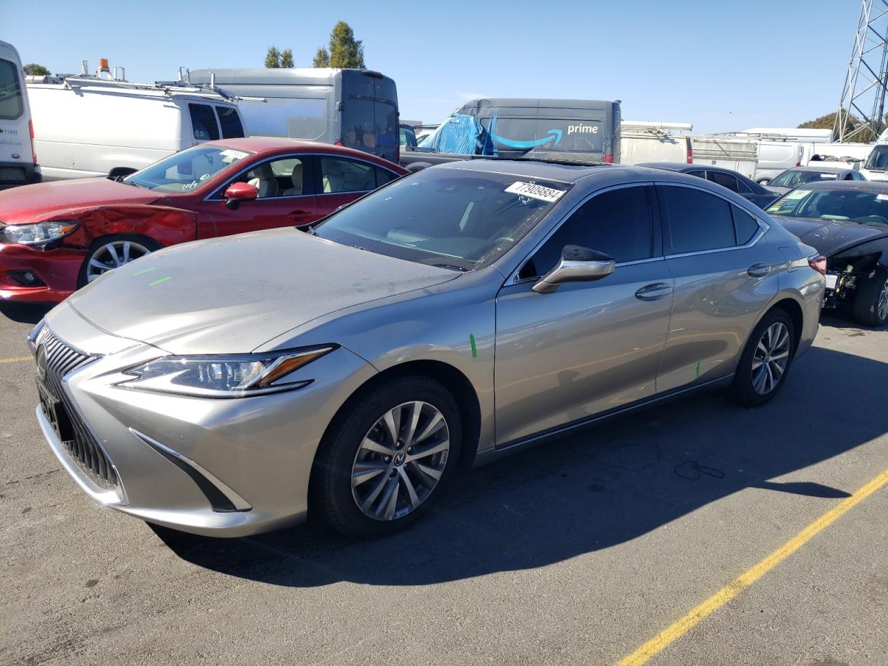2019 Lexus ES - Image 1