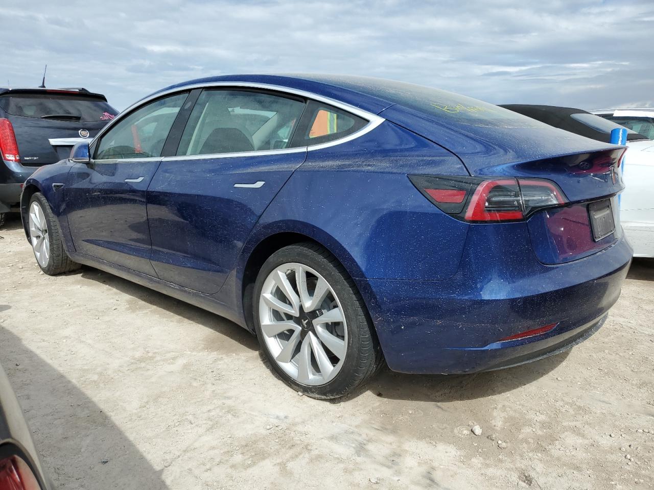 5YJ3E1EA2LF662688 2020 TESLA MODEL 3 - Image 2