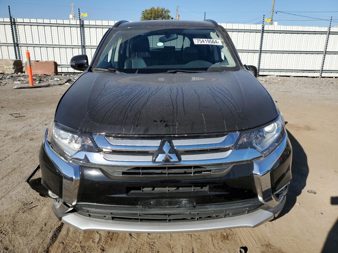 2016 Mitsubishi Outlander - Image 5
