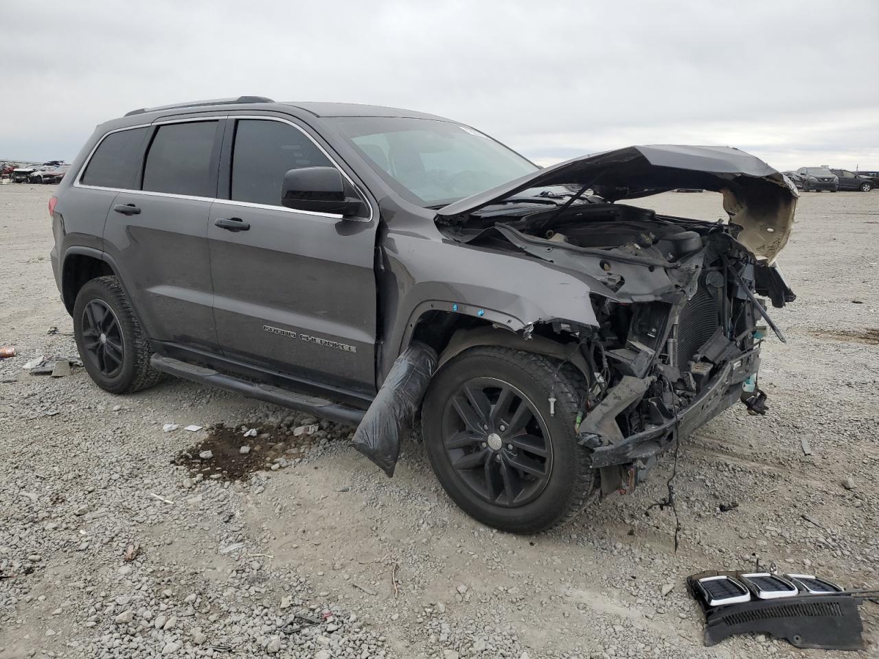 2018 Jeep Grand Cherokee - Image 4