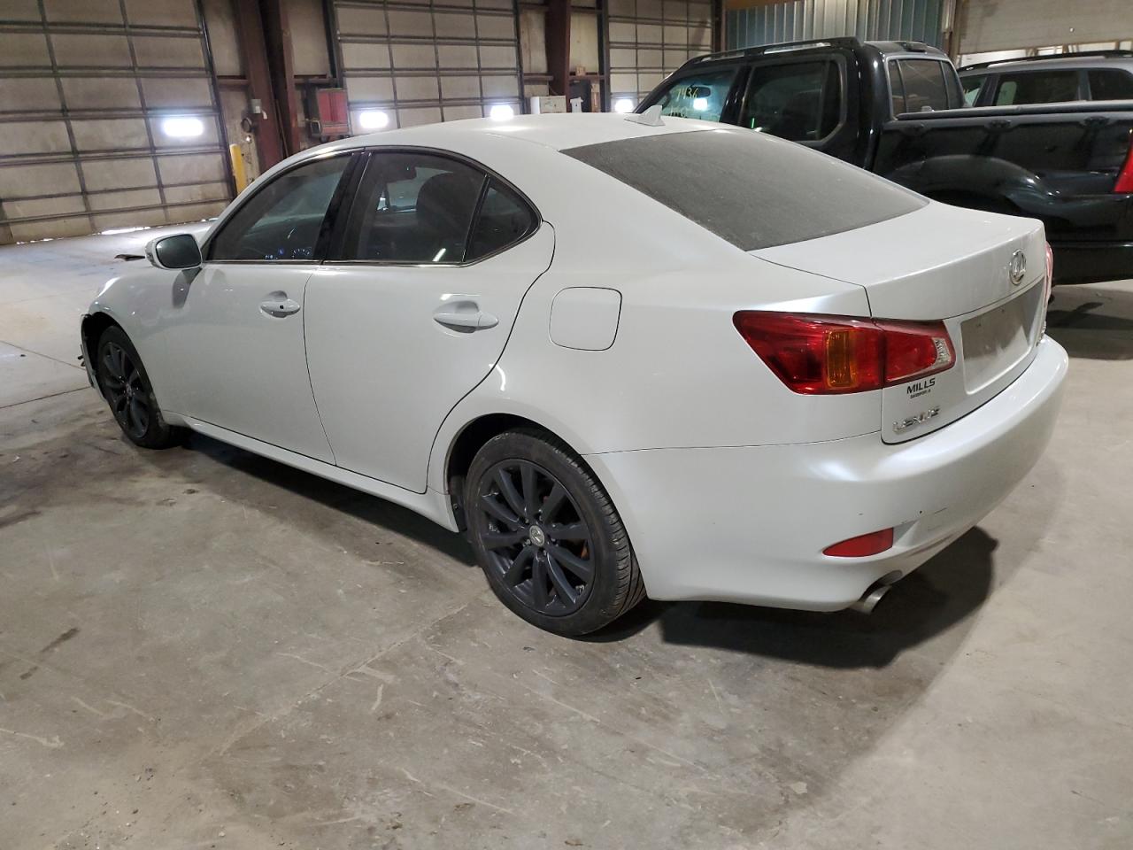 2009 Lexus IS - Image 2