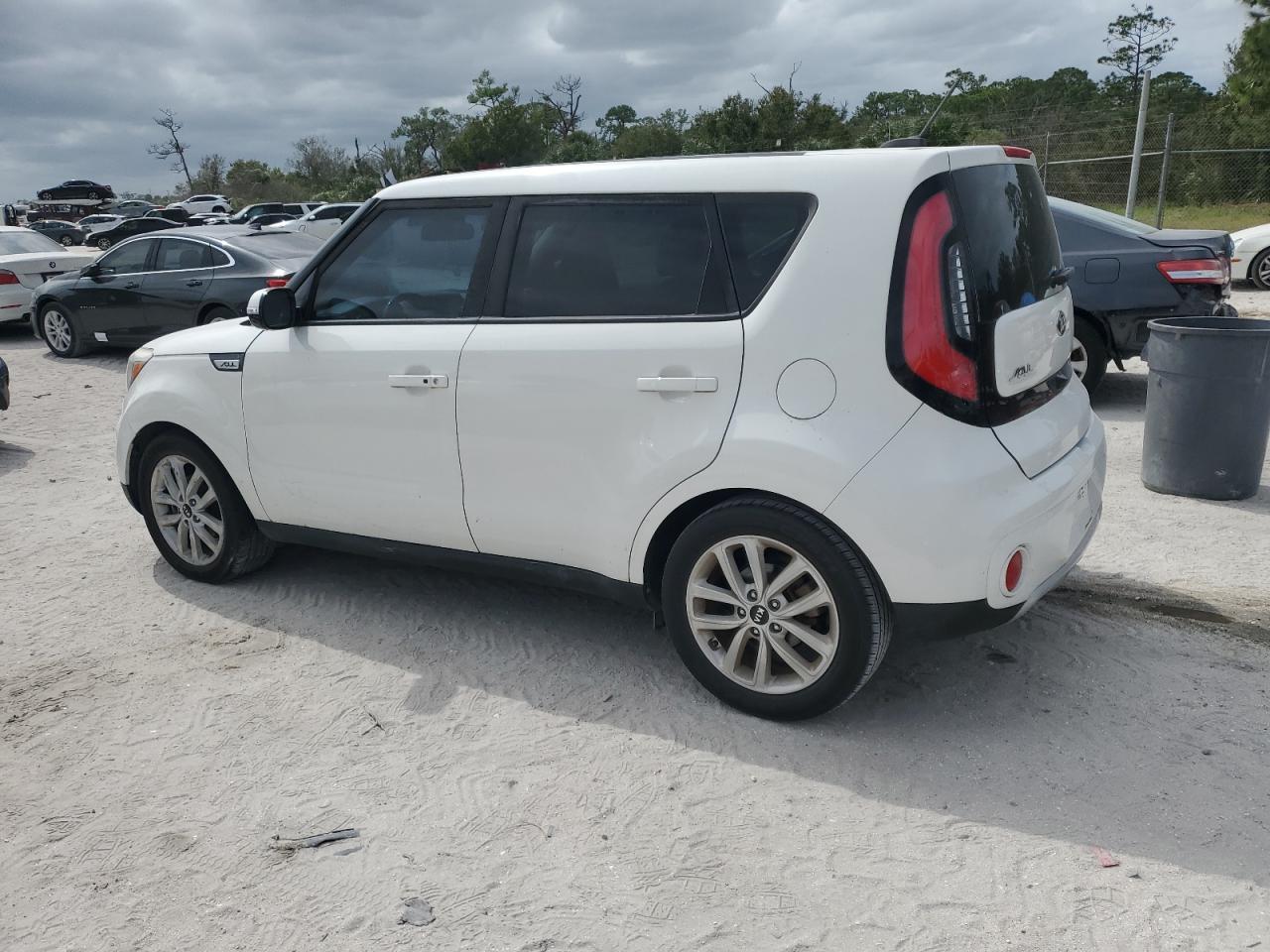 2018 Kia Soul - Image 2