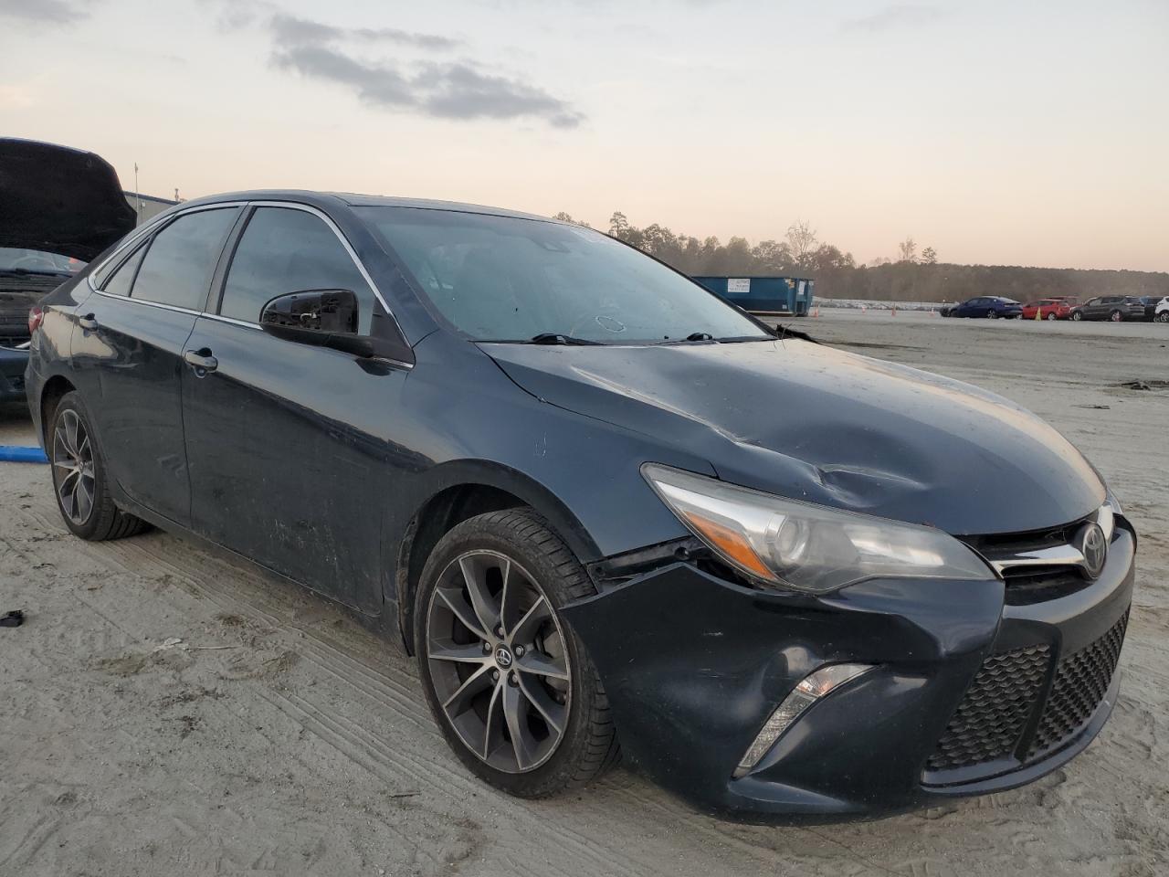 2017 Toyota Camry - Image 4