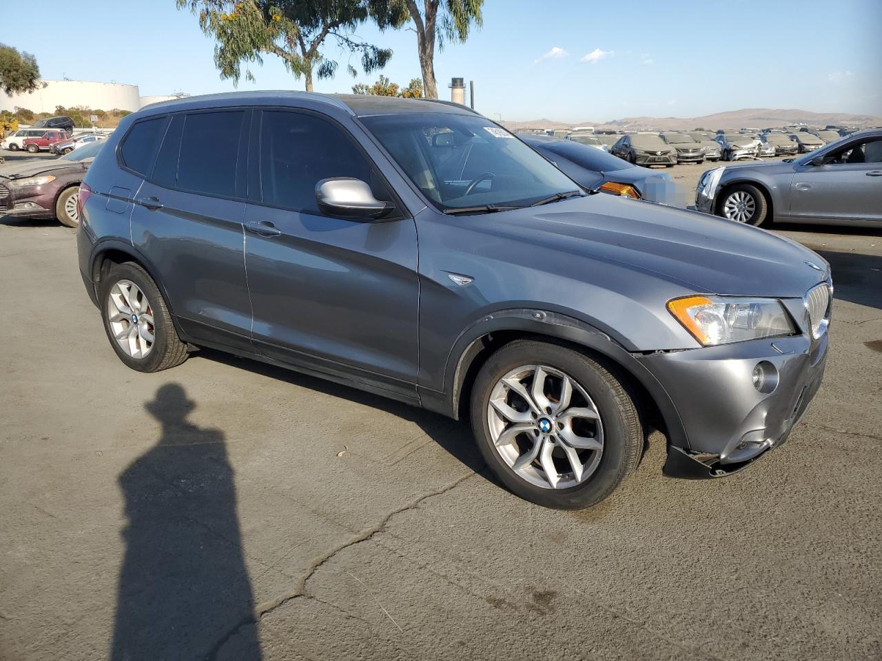 VIN 5UXWX7C51E0E75705 2014 BMW X3 no.4