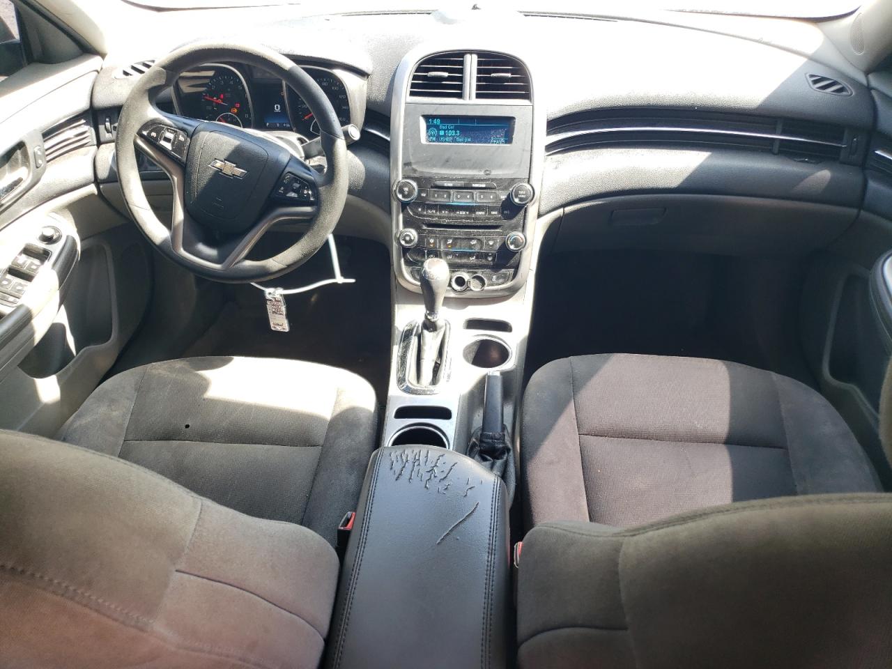 2016 Chevrolet Malibu - Image 8