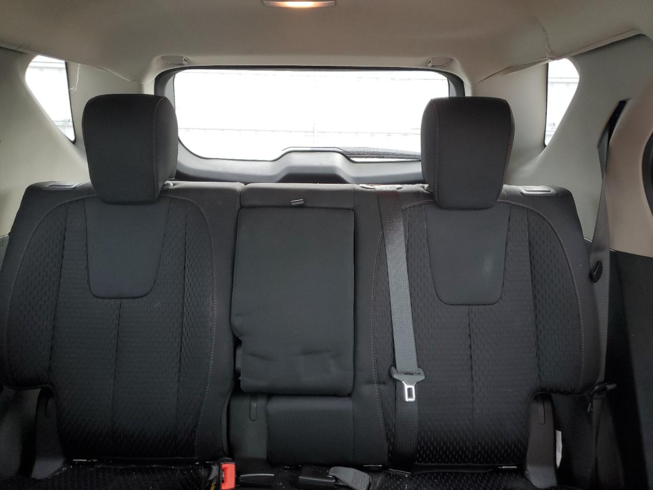 2015 Chevrolet Equinox - Image 10